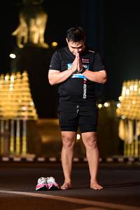 BIB: 
                            <button type="button" onclick="openModal(21035386)" class="btn btn-primary btn-sm float-right btn-popup" data-toggle="modal" data-target=".modal-high-quality">
                        <i class="fas fa-shopping-cart"></i> Add to Cart
                    </button>
                                            <button type="button" onclick="isThisMe(21035386, true)" class="btn btn-success btn-sm float-right btn-popup btn-isme hidden" data-toggle="tooltip" data-placement="bottom" title="นี่คือรูปของคุณใช่ไหม คลิกที่นี่เพื่อเอาเข้าอัลบั้ม">
                        <i class="fas fa-plus"></i> Add to album
                    </button>
                    <button type="button" onclick="isThisMe(21035386, false)" class="btn btn-warning btn-sm float-right btn-popup btn-isnotme hidden">
                        <i class="fas fa-ban"></i> Remove from album
                    </button>